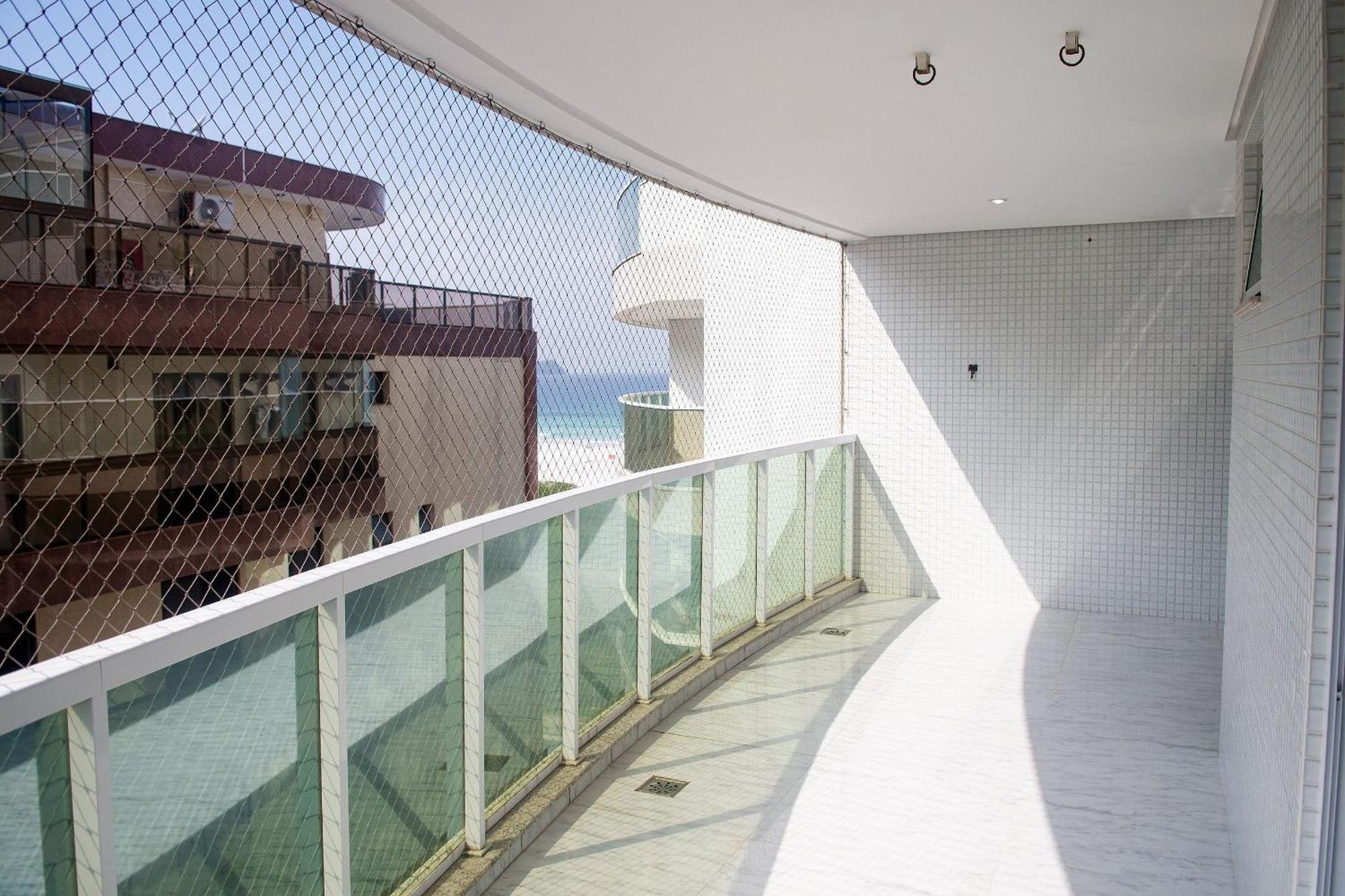 Cobertura De Luxo Com Piscina E Churrasqueira Na Praia Do Forte Кабу-Фриу Экстерьер фото